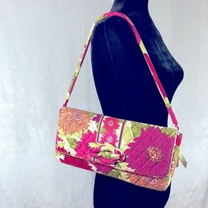 VERA BRADLEY KNOT JUST A CLUTCH FLORAL PURSE